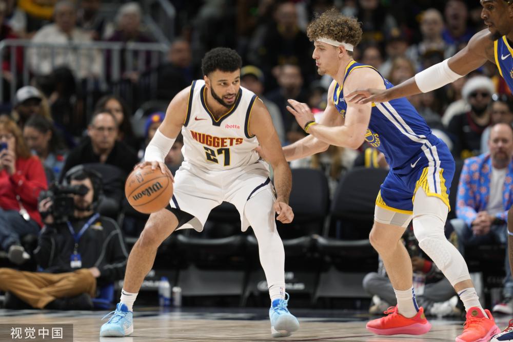 一次采访中 一次采访中