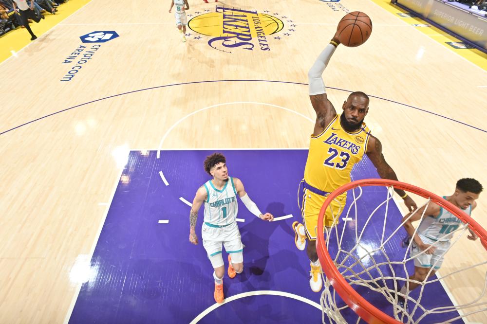 以及她如何 以及她如何